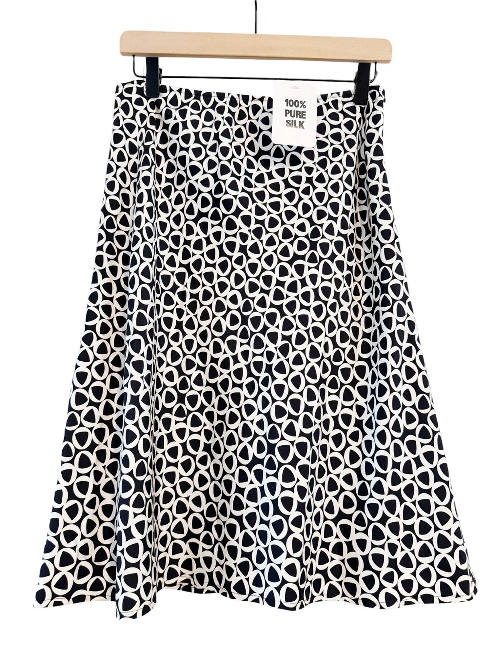 NEW 100% Silk Skirt Black & White Geo Design Lined INC Women’s Size 10